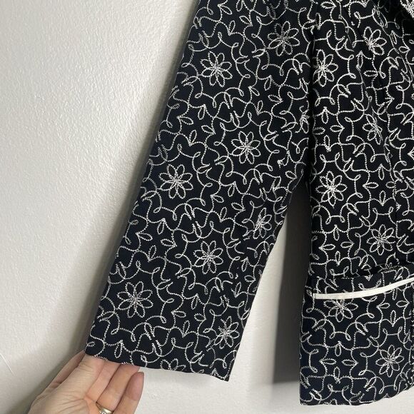 Uniform by John Paul Richard Cotton/Poly EmbroideredWhimsical Blazer  SZ 10 - Picture 6 of 16